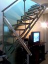 Escada em Ao Inox AISI 304 polido, com vidro
